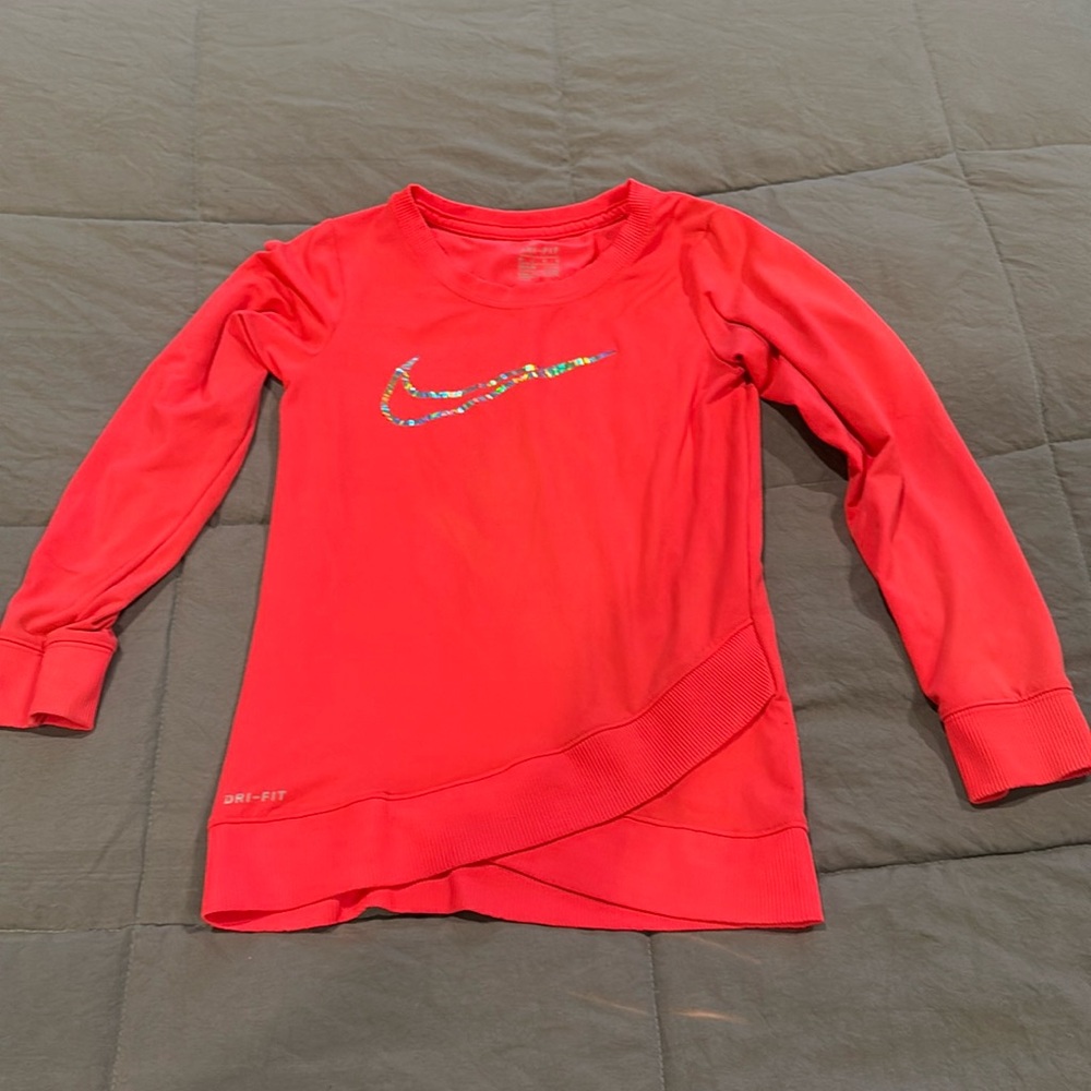 Girls Nike Dri-fit long sleeve